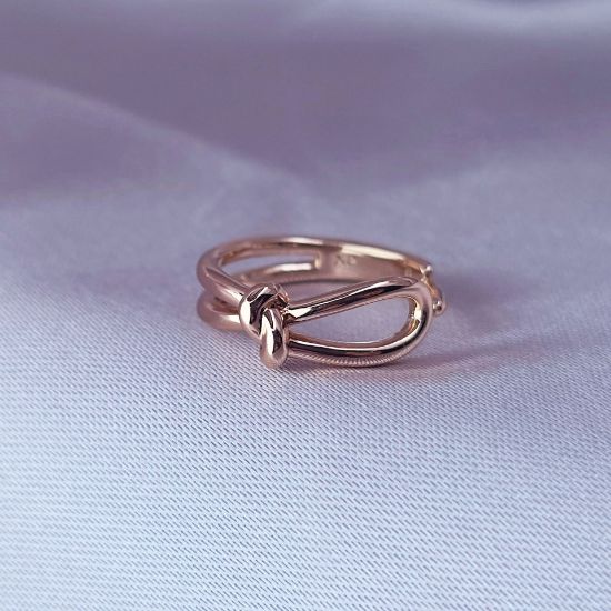 Imagen de Anillo Lazo de Oro con Nudo