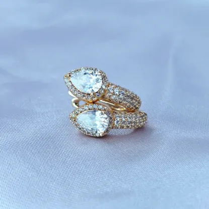 Imagen de Huggie Gota Real Blanca