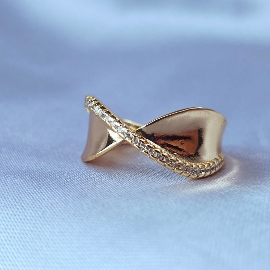Imagen de Anillo Semiabierto Infinito con Brillitos 
