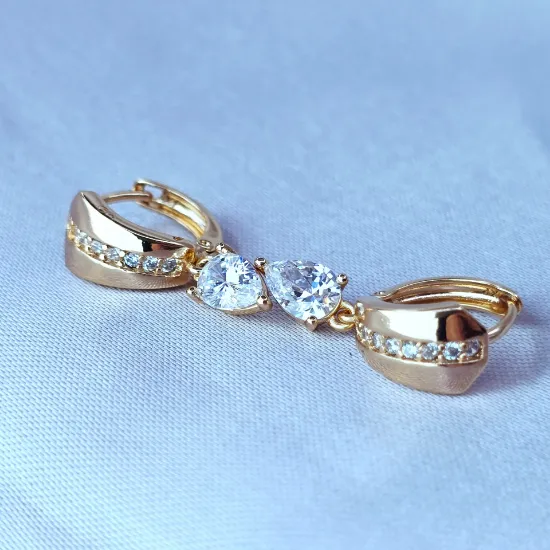 Imagen de Arete Gota Divina Transparente