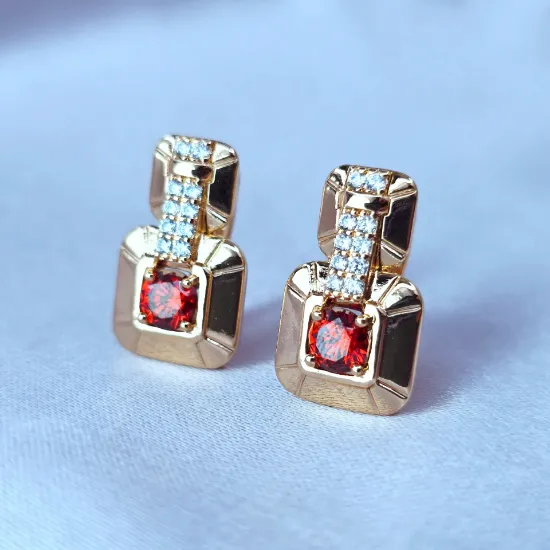 Imagen de Huggie Riquezas y Luz Roja