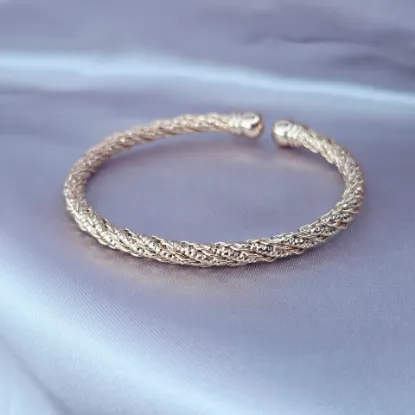 Imagen de Brazalete Semiabierto Dos Tejidos Oro Dorado Talla 2105