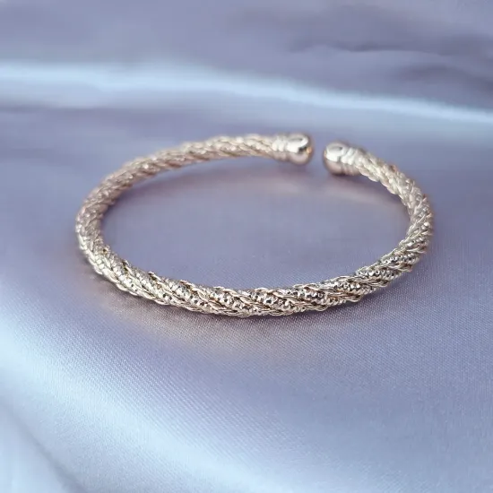 Imagen de Brazalete Semiabierto Dos Tejidos Oro Dorado Talla 2105