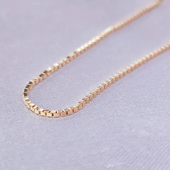 Imagen de Cadena Tejido Bismark o Cubos Oro Dorado Talla 6001
