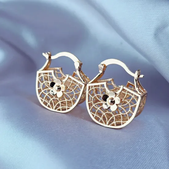 Imagen de Arete Bolsa Flor de Oro