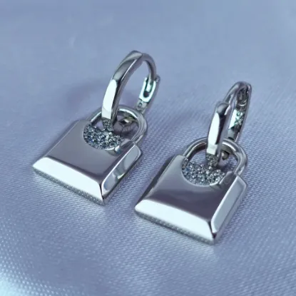 Imagen de Arete Desmontable Candado de Plata