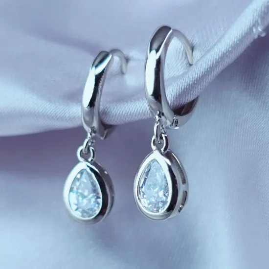 Imagen de Arete Gota de Cristal