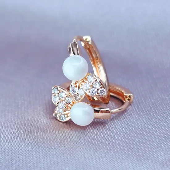 Imagen de Huggie Hojitas y Perla de Cristal