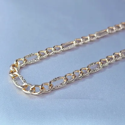Imagen de Cadena Tejido Ovalada Irregular Diamantada y Tres Eslabones Oro Dorado Talla 5005