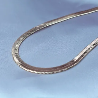 Imagen de Cadena Tejido Panza de Víbora Ancha y Plana Oro Dorado Talla 5005