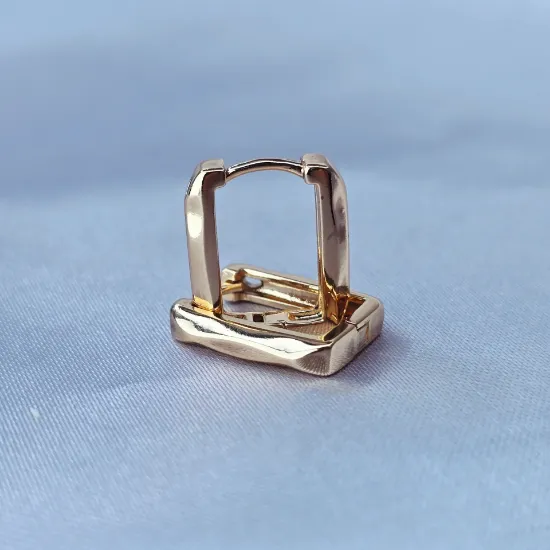 Imagen de Huggie Química de Oro