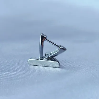 Imagen de Huggie Triángulo Blanco