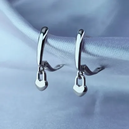 Picture of Huggie Heart Lock