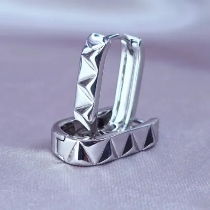 Picture of Silver Triangles Huggie
