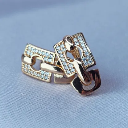 Picture of Huggie Art and Glamour