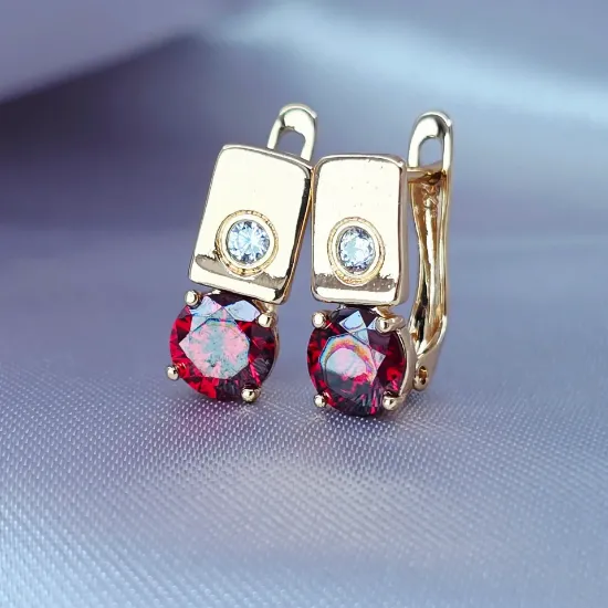 Picture of Huggie Light Red and White