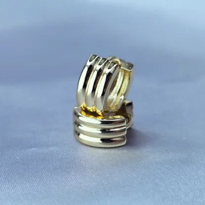 Picture of Huggie Three Hoops Juntos
