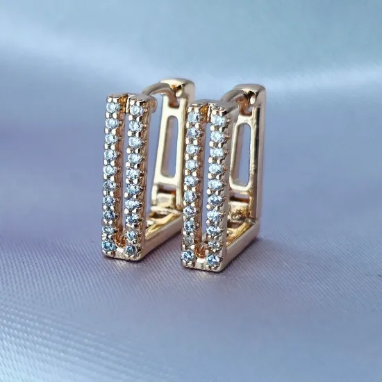 Imagen de Huggie Rectángulo con Circonias