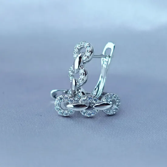 Imagen de Huggie Tres Aros Entrelazados