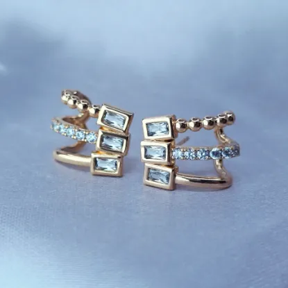 Imagen de Arete Tres Historias con Valor