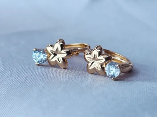 Imagen de Huggie Flora con Cristal