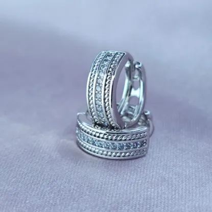 Picture of Huggie Chic & Luxe