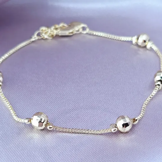 Imagen de Pulsera Cinco Esferas Disco y Corazón  1704