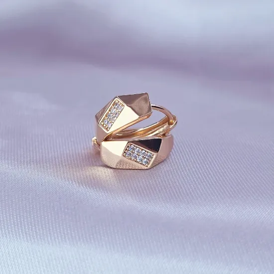 Imagen de Huggie Lujo y Simplicidad