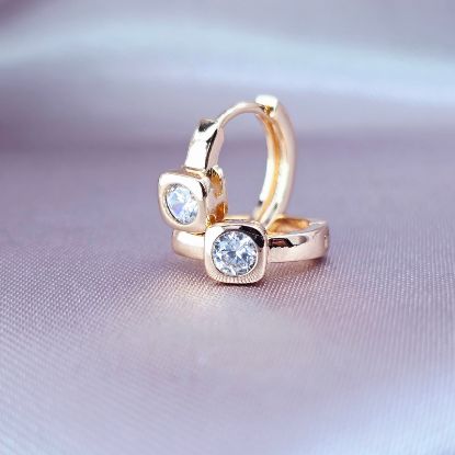 Imagen de Huggie Cubo con Circonia en el Centro