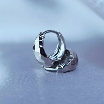 Picture of 3D Huggie