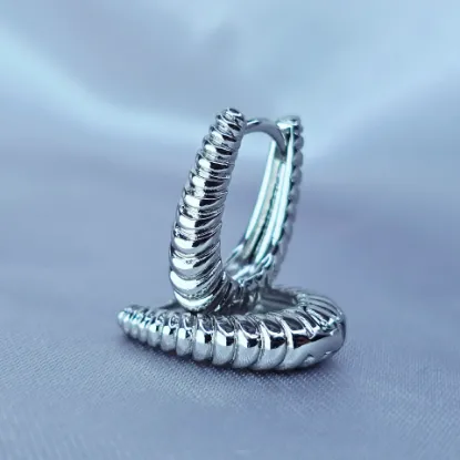 Picture of White Gold Meringue Huggie