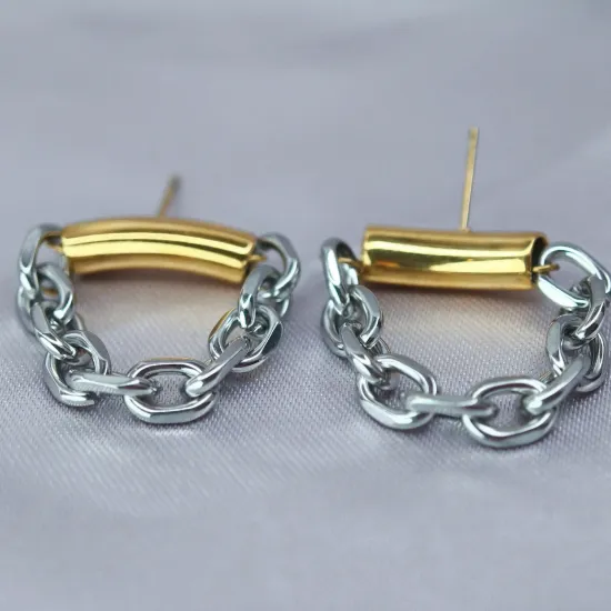 Imagen de Arete Bicolor con Cadena Blanca