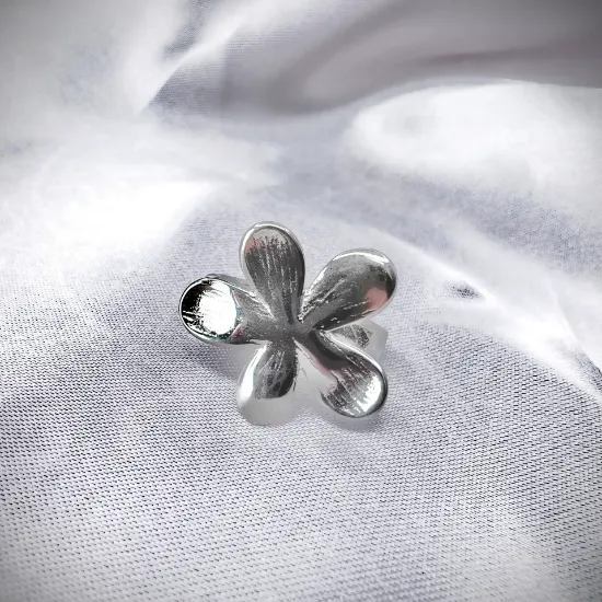Imagen de Anillo Flor Blanca  8