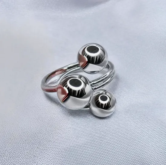 Imagen de Anillo Tres Esferas Pulidas  7