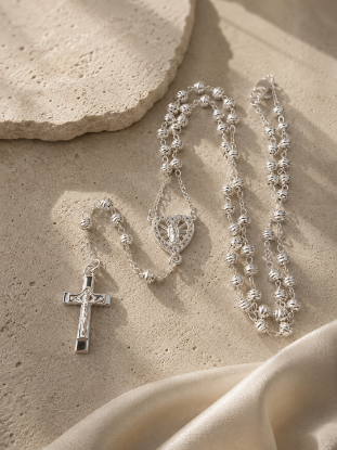 Picture of Our Lady of Guadalupe Heart Rosary Necklace Size 5103