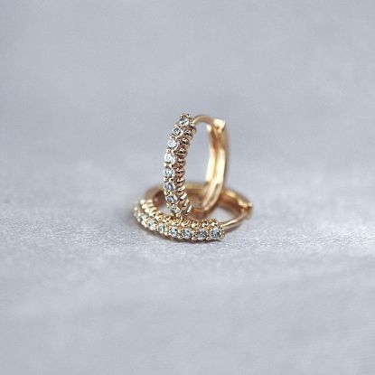 Imagen de Huggie Lineal