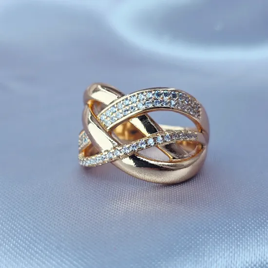 Imagen de Anillo Entrelazado Liso y Circonias  7