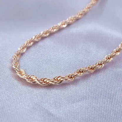 Imagen de Cadena Tejido Cordón Salomónico o Torzal Oro Dorado Talla 6004