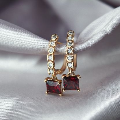 Imagen de Arete Majestad Roja