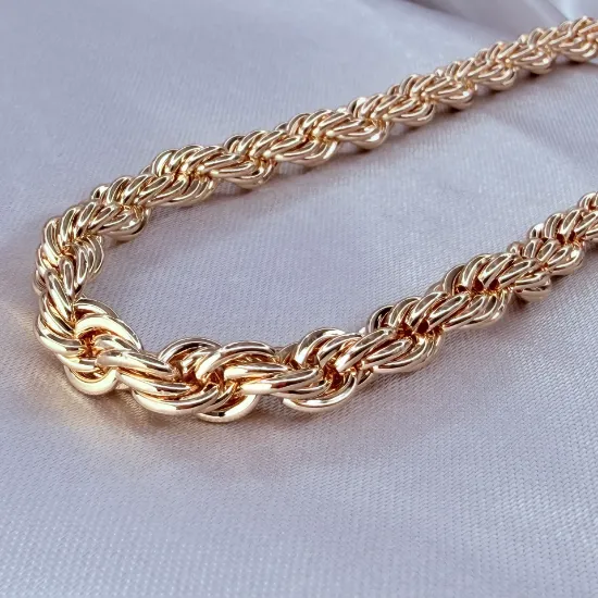Imagen de Cadena Tejido Cordón Salomónico o Torzal Oro Dorado Talla 4506